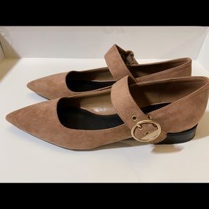 Charles & Keith flat